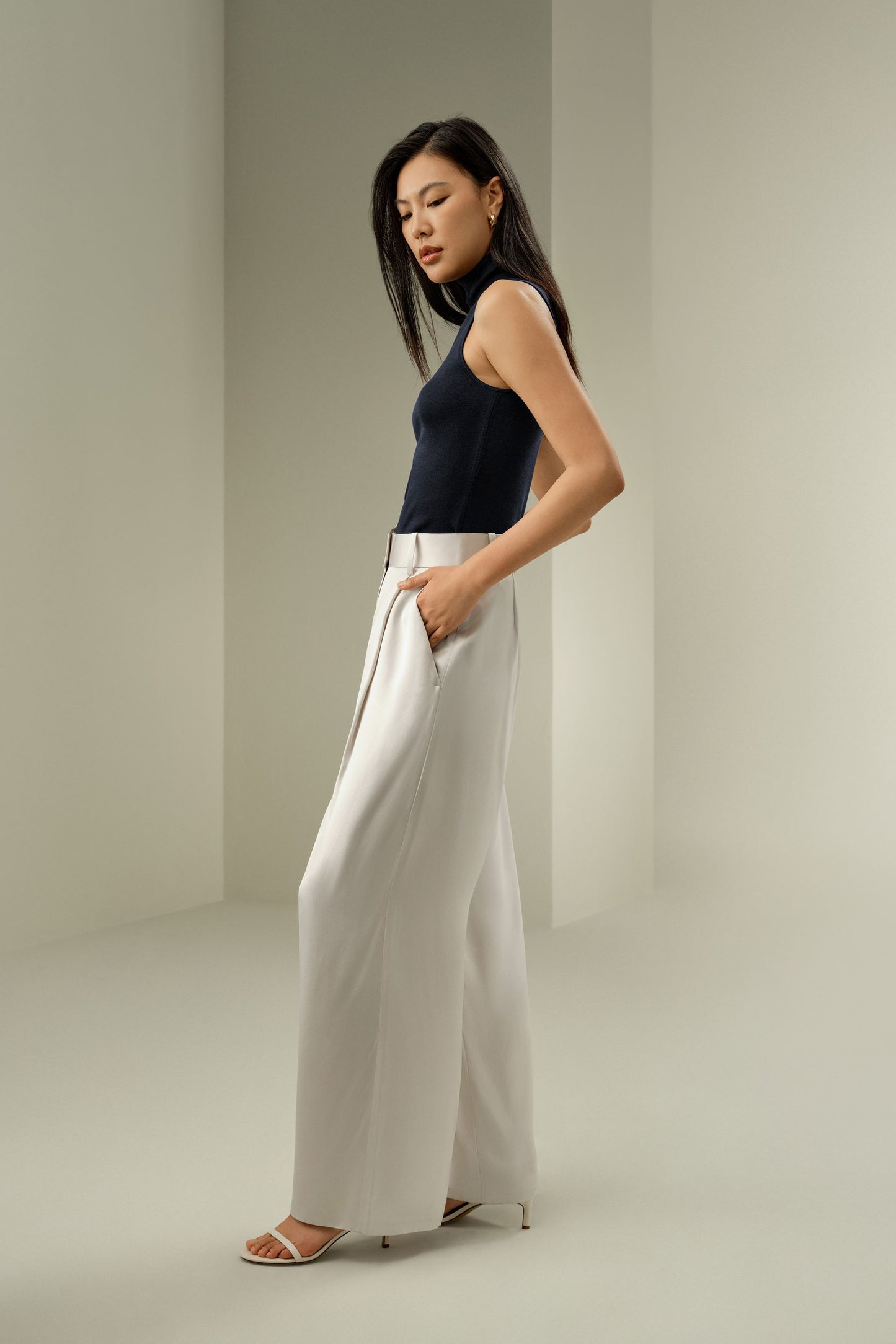 Pantalon de soie coupe ample taille haute